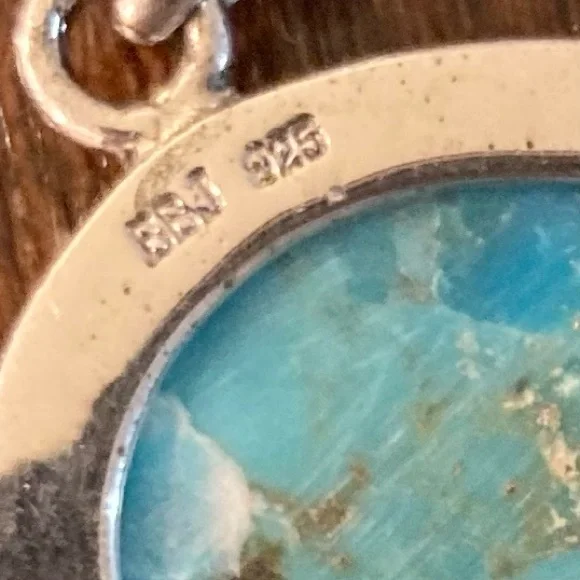 Genuine Turquoise Feather Hand Carved Gemstone Pendant Necklace Sterling Silver - Picture 7 of 10